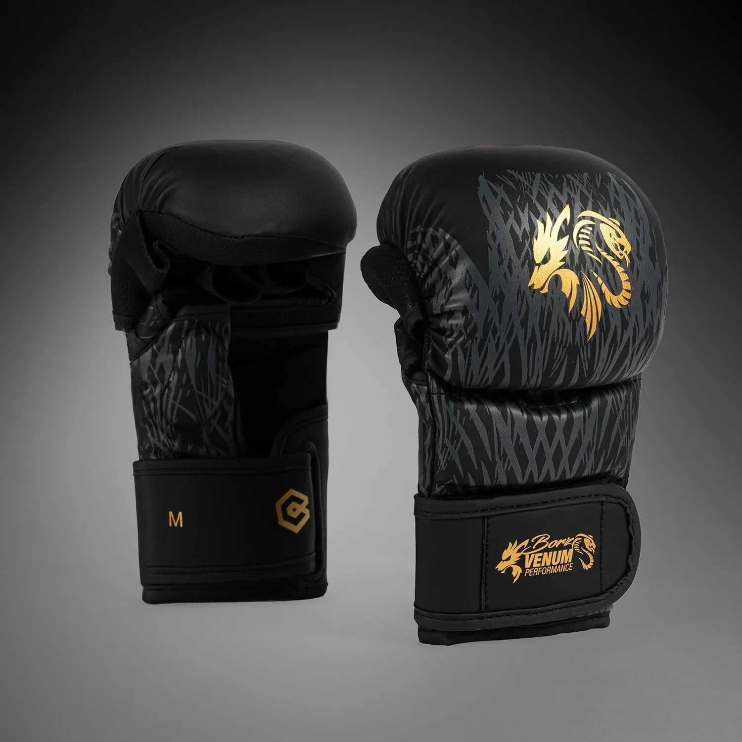 Gants de sparring Venum noir et or design Wild Borz signé Khamzat Chimaev
