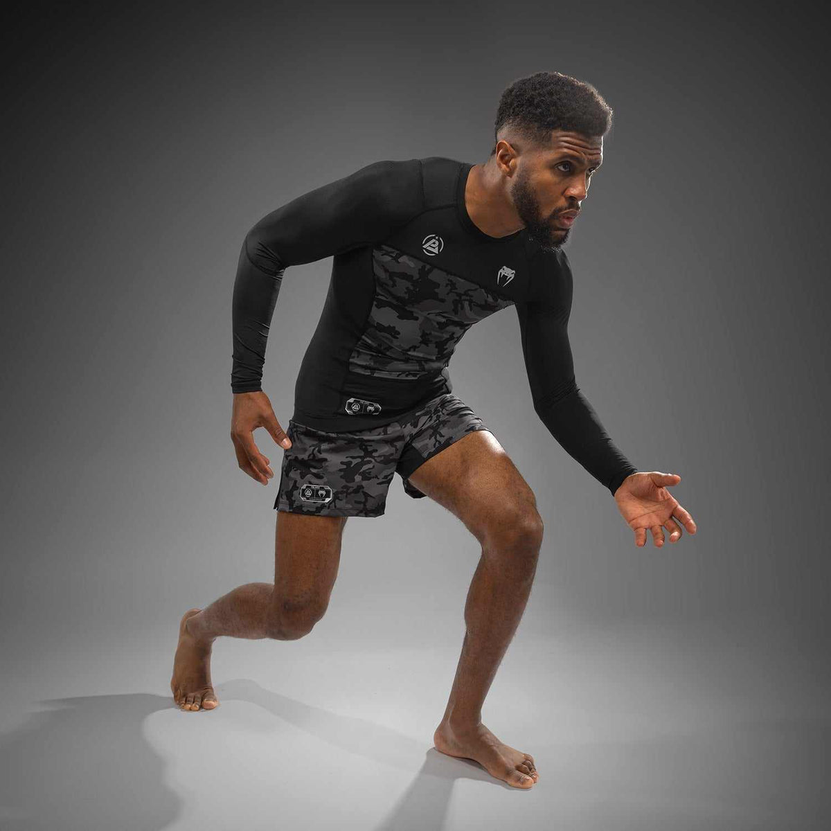 Rashguard manches longues Venum x Polaris noir et gris pour grappling et MMA avec compression musculaire et protection