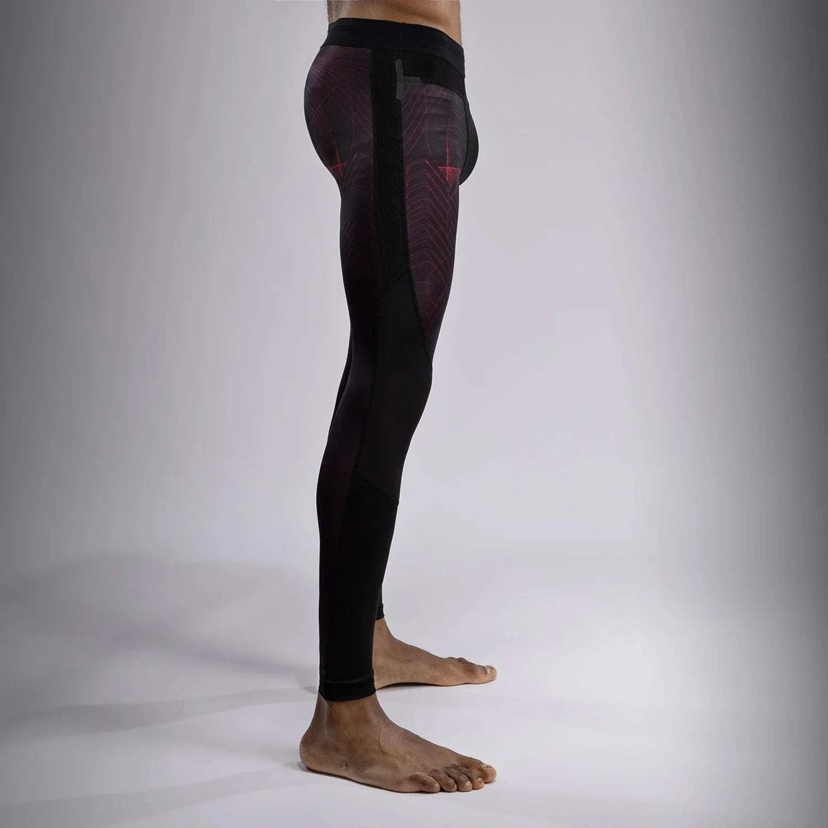 Pantalon compression Spats Venum G-Fit Air noir rouge pour MMA et grappling, tissu léger et respirant.