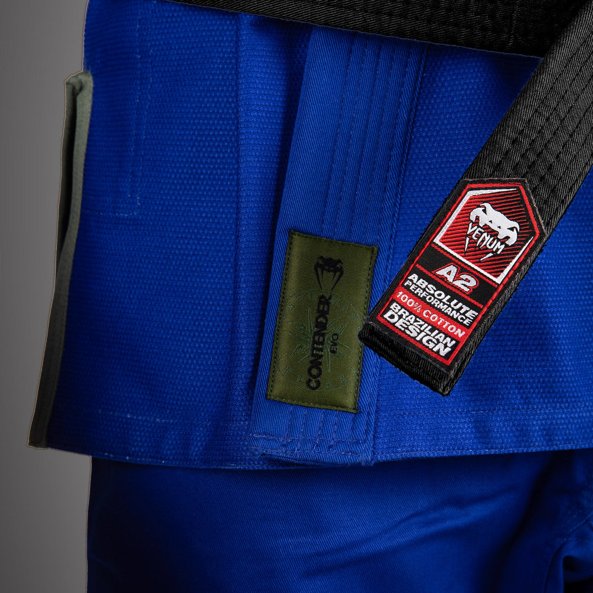 Kimono BJJ Venum Contender Evo 2.0 bleu royal pour l'entraînement de JJB