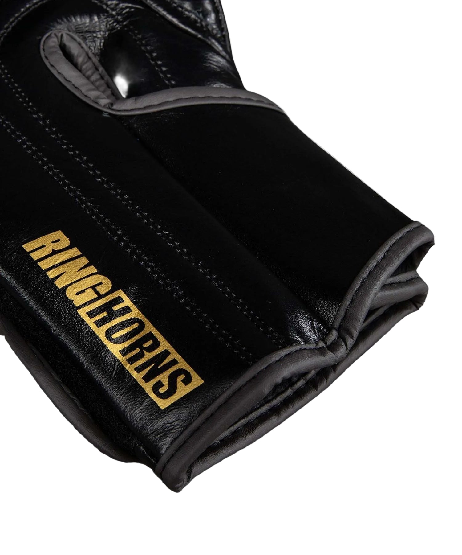 Gants de boxe Venum noir et or avec mousse protectrice et velcro pour entraînement muay-thaï kick-boxing