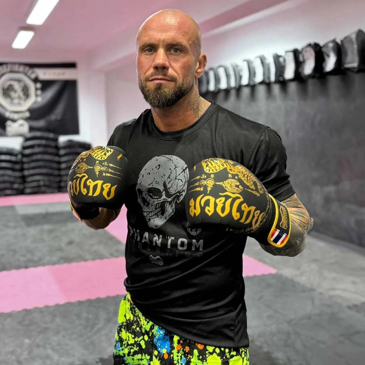 Gants de Boxe MUAY THAI - Phantom Athletics - Noir/or