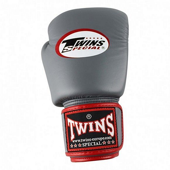 Gant de boxe Twins BGVL3 Air Flow gris, detail du velcro