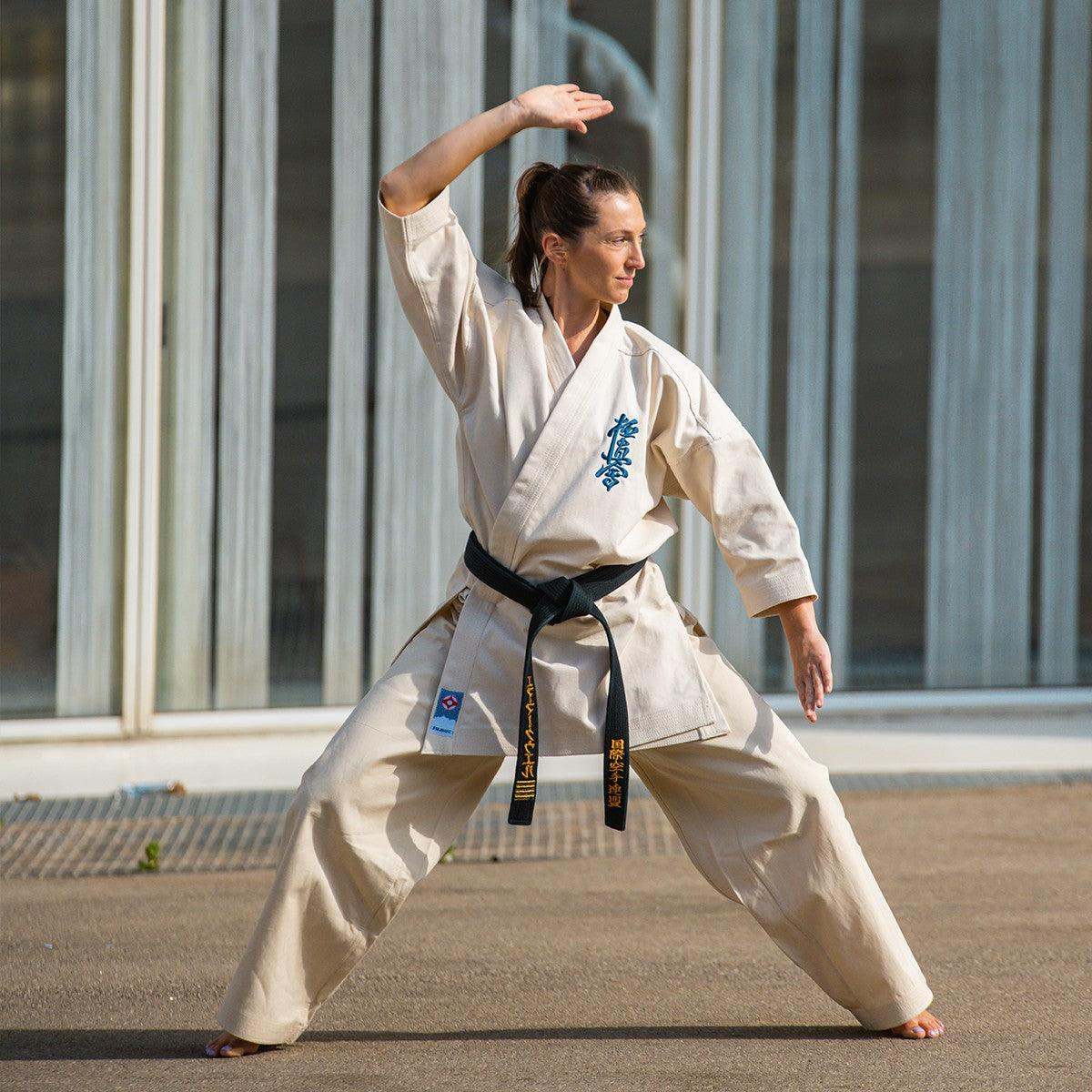 Kimono Karate Kyokushinkai FUJIMAE Yantsu (10170) - Boutique des Arts Martiaux et Sports de Combat