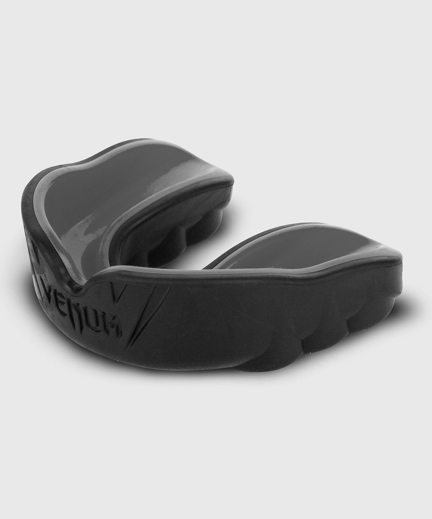 Canal respiratoire du protege-dents Venum Challenger noir