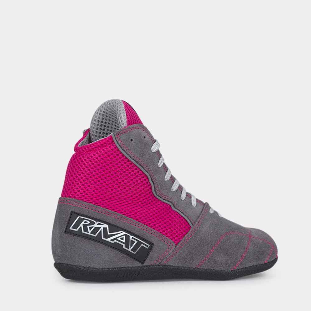Chaussure de boxe française femme Rivat Boomerang Lady, détail logo Rivat
