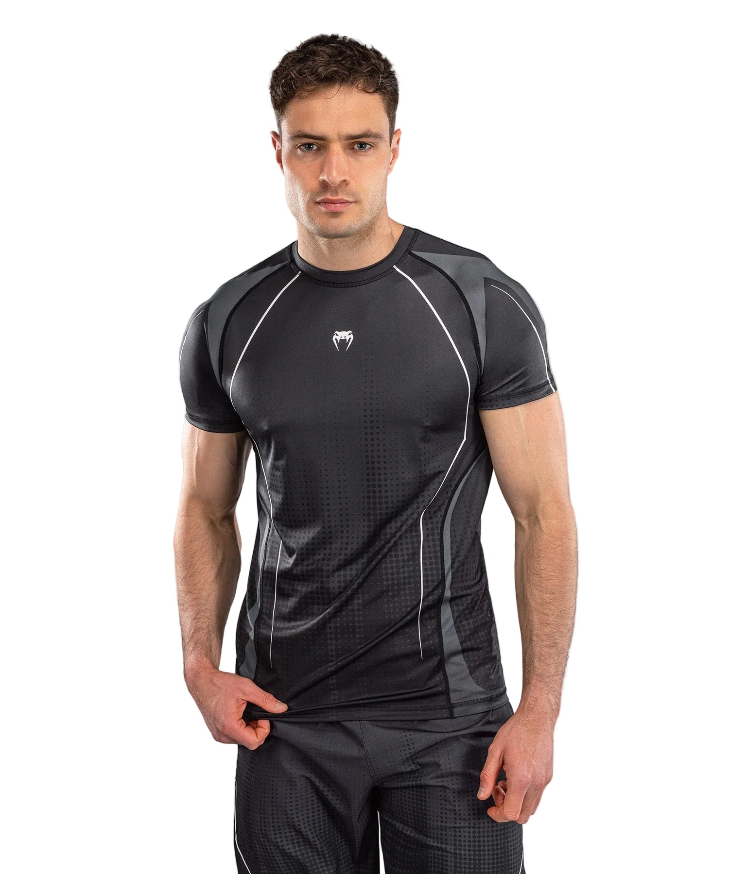 T-shirt Dry Tech Venum Stealth noir et blanc, vue de face