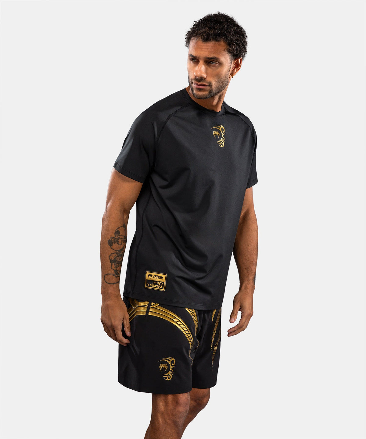 T-shirt Dry Tech Venum x Mike Tyson Tiger Noir/Or vue de détail