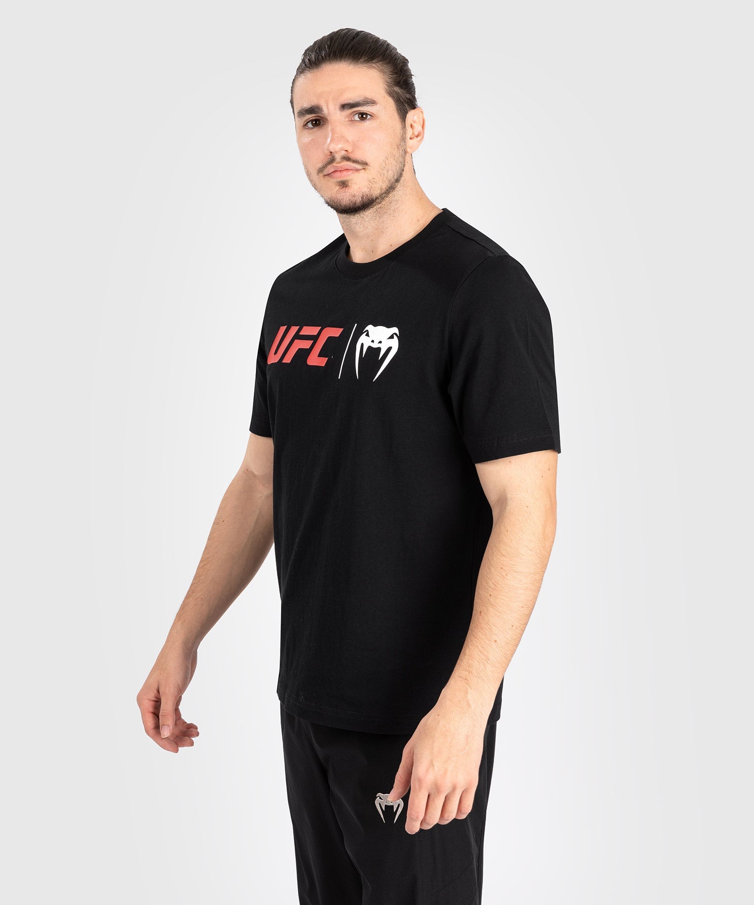 T-shirt UFC Venum Classic noir et rouge en coton, logos ton sur ton